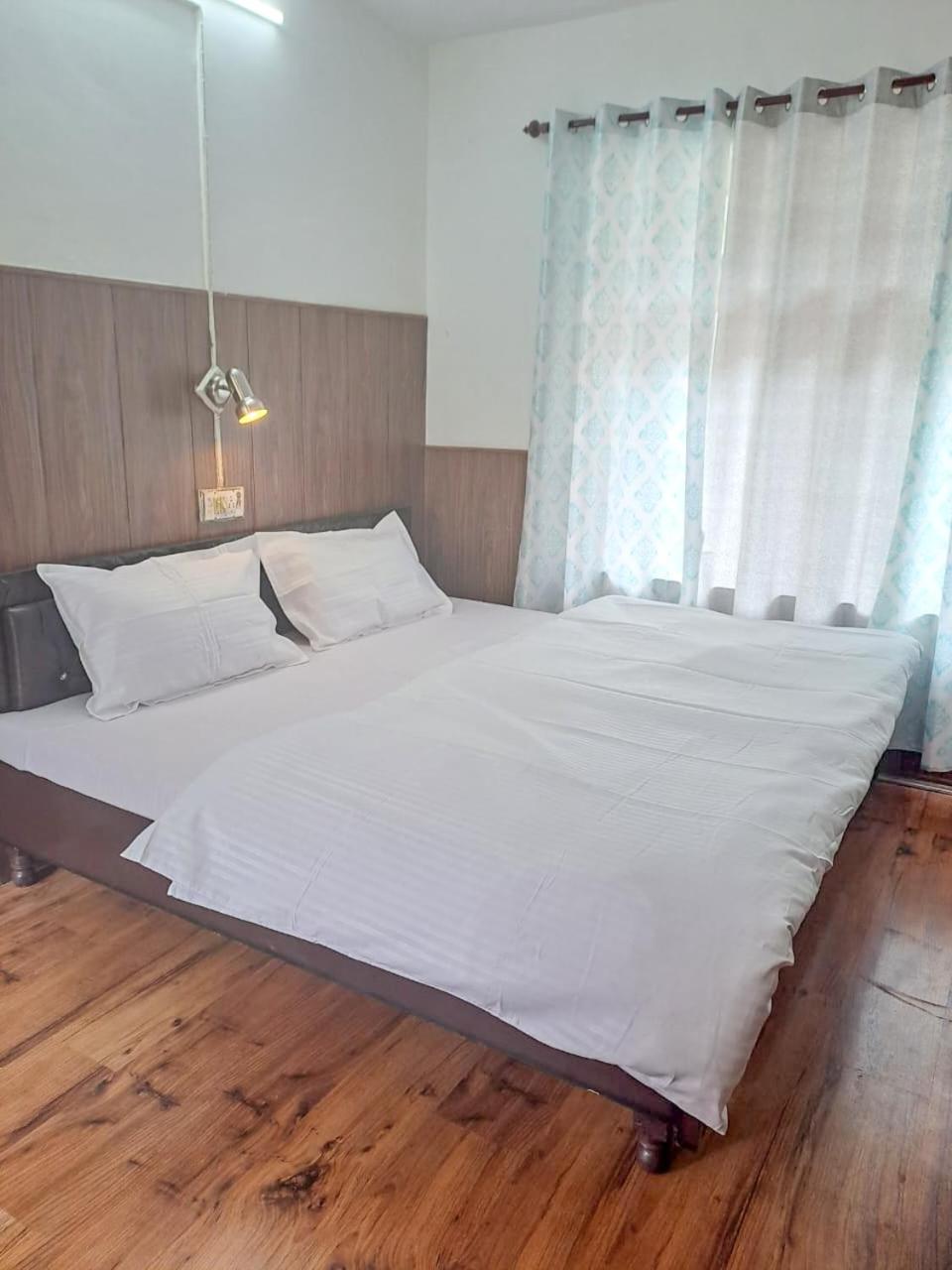 Hotel Gyespa Kyelang Εξωτερικό φωτογραφία